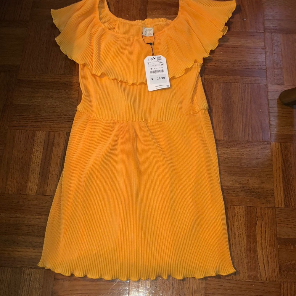 Zara Girl’s Off the shoulder Dress